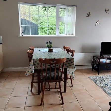 Quayside Apartment Carrick-on-Shannon